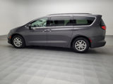 Used 2020 Chrysler Voyager Lxi image 3