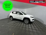 New 2025 Jeep Compass Latitude image 2