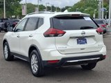Used 2019 Nissan Rogue SV image 4