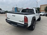 Used 2015 Toyota Tacoma PreRunner image 3