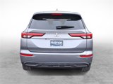 Used 2022 Mitsubishi Outlander SEL Black Edition image 4