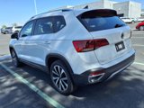 Certified 2023 Volkswagen Taos SE image 2