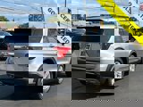 Certified 2022 Ford Explorer XLT w/ Equipment Group 202A image 3