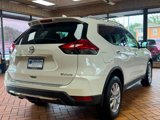 Used 2017 Nissan Rogue SV w/ SV Premium Package image 6