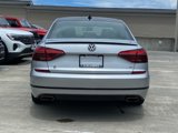 Used 2018 Volkswagen Passat 3.6 image 4