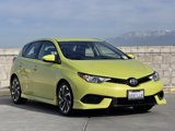 Used 2018 Toyota Corolla iM image 2