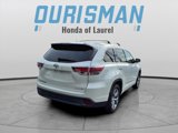 Used 2015 Toyota Highlander XLE image 3