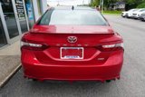 Used 2019 Toyota Camry XSE image 5