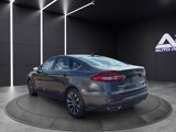 Used 2020 Ford Fusion SE image 4