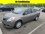 Used 2013 Nissan Versa SV w/ Convenience Pkg image 2