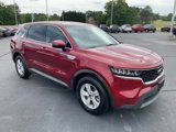 Used 2022 Kia Sorento LX image 3