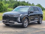 Used 2024 Hyundai Palisade Limited image 3