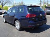 Used 2017 Volkswagen Golf S image 4