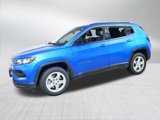 Used 2023 Jeep Compass Latitude image 3