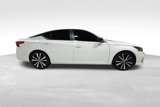 Used 2022 Nissan Altima 2.5 SR image 5
