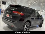 Used 2021 Nissan Rogue SV image 3