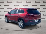 Used 2017 Jeep Cherokee Limited image 3