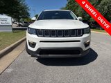 Used 2019 Jeep Compass Latitude w/ Cold Weather Group image 2