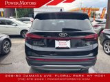Used 2021 Hyundai Santa Fe SE image 3