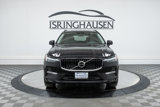 Used 2023 Volvo XC60 B5 Core image 2