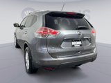 Used 2015 Nissan Rogue SV w/ SV Premium Package image 4