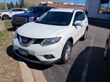 Used 2016 Nissan Rogue SV w/ SV Premium Package image 4