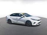 Used 2024 Kia Forte LXS image 3