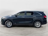 Used 2017 Kia Sorento LX w/ LX Convenience Package image 5
