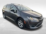 Used 2017 Chrysler Pacifica Touring-L Plus image 3