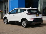 Used 2023 Chevrolet Bolt EUV LT w/ Comfort Package image 4