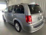 Used 2019 Dodge Grand Caravan SXT image 4