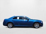 Used 2021 Chrysler 300 Touring L image 4