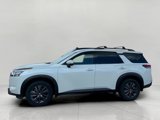 Used 2022 Nissan Pathfinder SV image 4