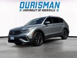 Used 2023 Volkswagen Tiguan SE image 2