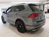 Used 2021 Volkswagen Tiguan SE R-Line image 4