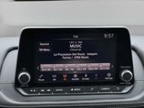 Used 2022 Nissan Rogue SV image 3