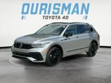 Used 2022 Volkswagen Tiguan SE R-Line image 2