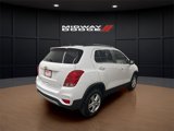 Used 2017 Chevrolet Trax LT w/ LT Convenience Package image 4