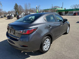 Used 2017 Toyota Yaris iA image 5