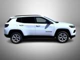 New 2025 Jeep Compass Latitude image 4