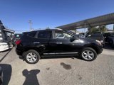 Used 2011 Nissan Rogue SV w/ Premium Pkg image 4