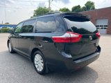 Used 2015 Toyota Sienna AWD image 3