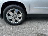 Used 2017 GMC Acadia Limited SLT image 4