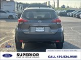 Used 2019 Nissan Kicks SV image 5