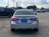 Used 2018 Toyota Camry SE w/ Convenience Package image 5