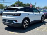Used 2023 Volkswagen ID.4 2WD image 5