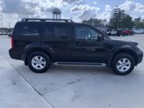 Used 2011 Nissan Pathfinder SV image 5