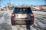 Used 2019 Jeep Renegade Latitude w/ Cold Weather Group image 4
