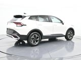 Used 2023 Kia Sportage LX image 5