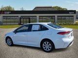 Used 2022 Toyota Corolla LE image 5